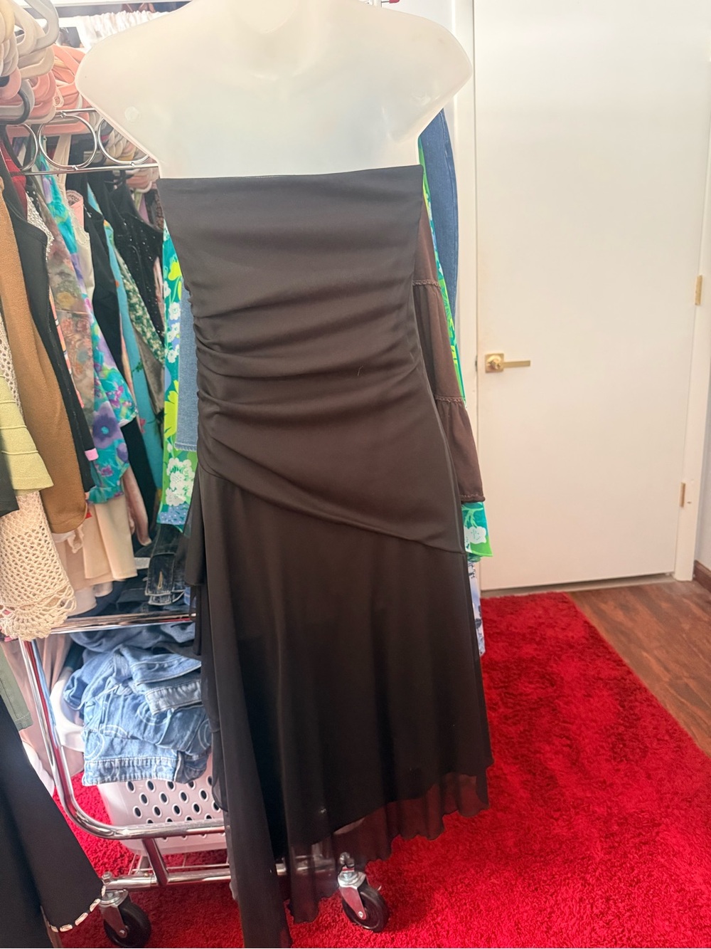 Y2K Hotkiss Strapless Black Midi Dress - Classic Evening Style - Picture 3 of 4